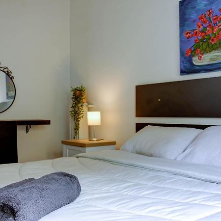 Sunny All Day Apartment Near Athens City Center Buitenkant foto